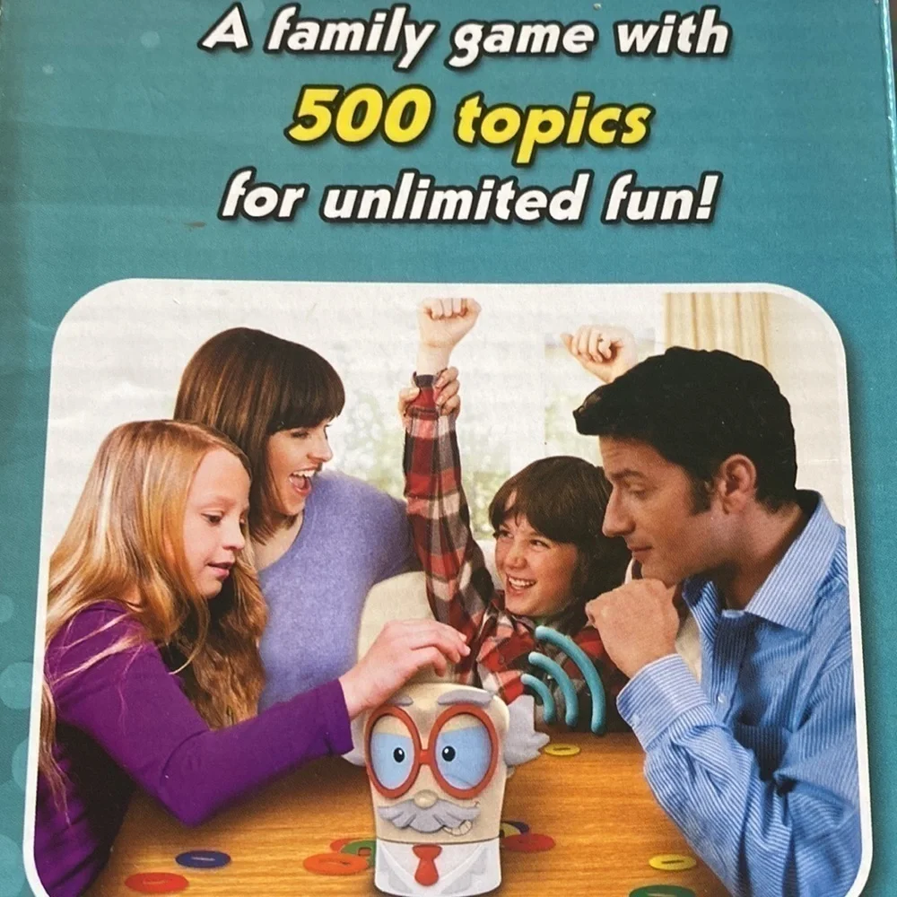 Speedy Doc game- family game night - ages 8 up 2-10 players - fun trivia NWT